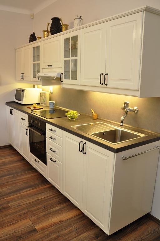 Atmospheric Quiet Apartment Prague Luaran gambar
